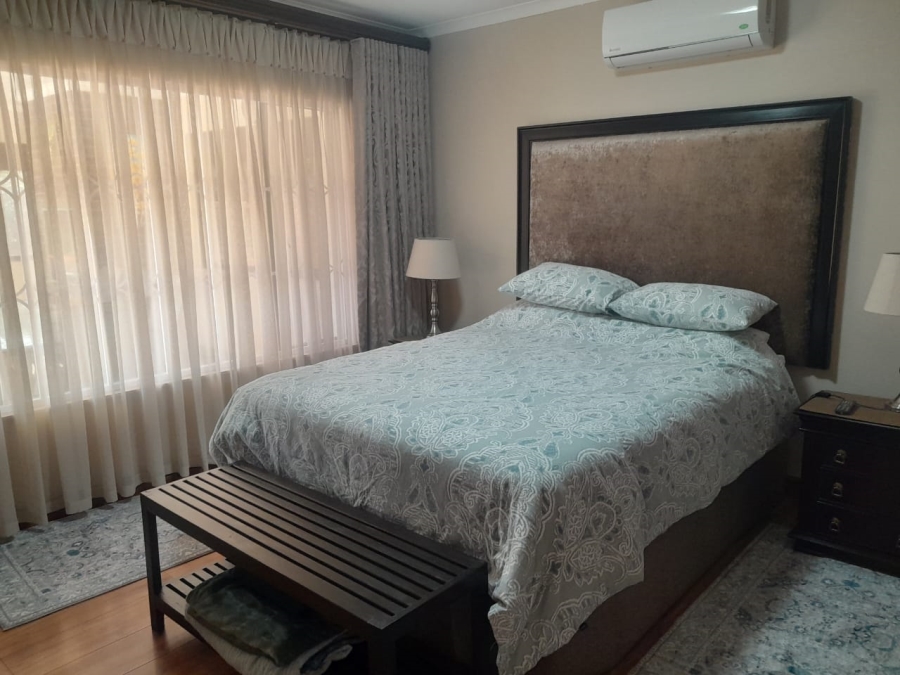 4 Bedroom Property for Sale in Safari Gardens North West